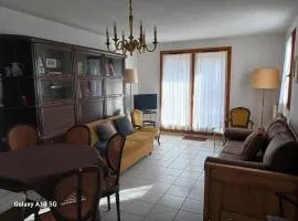 Résidence Le Bergentrum - Spacieux 3 Pièces personnes proche du funiculaire et du centre de Bourg MAE-5981