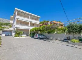 Marin Apartments