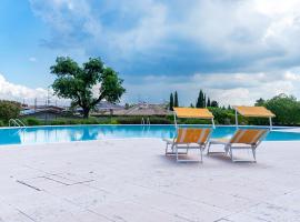 Oleandro Apartment - Featuring a Private Garden and Access to 5 Pools