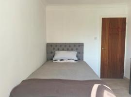 Double Room with Deluxe Bathroom, hotel in Southbourne