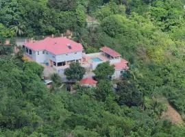 LE BLANC HIDEAWAY