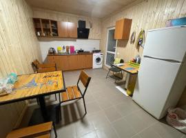 Отель рябчик, Hotel in Altestove