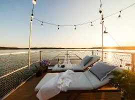 Domek na wodzie - Houseboat -sauna, taras na dachu, dwie sypialnie