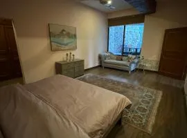 3-BR Murree Hills Hideaway with Scenic View