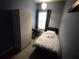 Single-Bedroom C3 Manchester Close To Bolton Centre