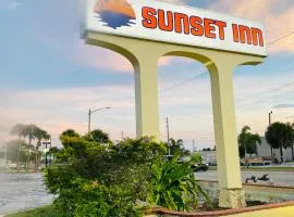 Sunset Inn- Fort Pierce, FL