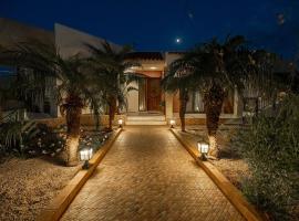 Kira's Lovely Villa Massari, hotel in Charaki