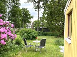 Viesnīca 2 person holiday home in NORRKÖPING pilsētā Noršēpinga