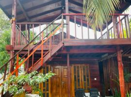 Another World: Arugam Bay şehrinde bir otel