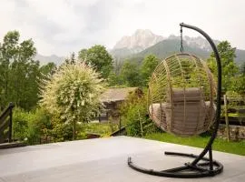 JM Alpine Apartments