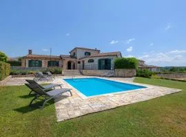 Villa Leopoldo by Istrian Country Houses