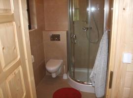 Chata góralska, hotel en Zarzecze