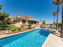 Rustic Spanish Villa Saltwater Pool