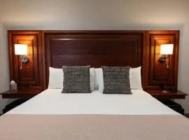 Hillsdale College Dow Hotel and Conference Center