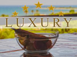 ALBA - Seaview Luxury, хотел в Сан Теодоро
