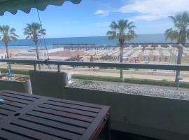 FronteMare Luxury, hotel en Montesilvano