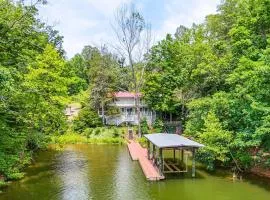 Smith Mountain Lake Cottage with Dock and Fire Pit!