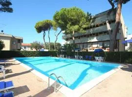 Appartamento con piscina a 100metri dal mare