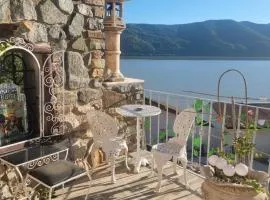 CABANA ȘTIMA - CAZANELE DUNĂRII -Șvinița