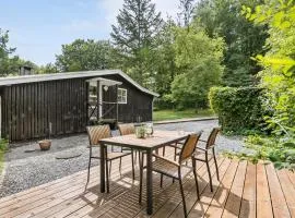 2 Bedroom Stunning Home In Gistrup