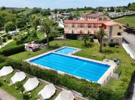 Santillana Bungalow Resort