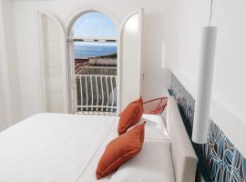 La Maison De La Ville