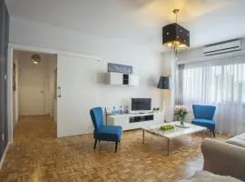 Omerou Apartment