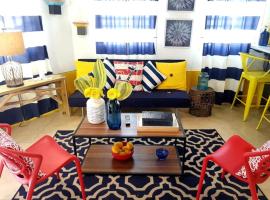 Cheerful Family Home, Boqueron Beach 5 minutes, cottage ở Boqueron