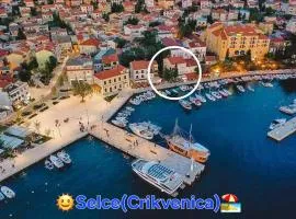 APARTMANI CENTAR Selce