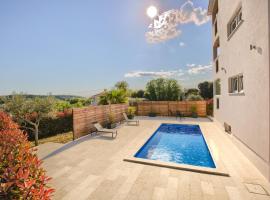 Villa Harmony - Apartments, hótel í Banjole