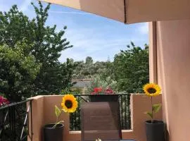 Daisy rooms Skiathos