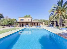 Finca Can Bosco by Rentallorca