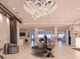 Executive Residency by Best Western Calgary City View North、にあるカルガリー国際空港 - YYCの周辺ホテル