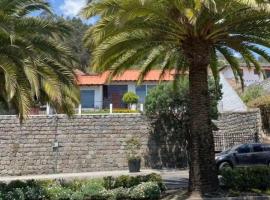 Hermosa casa en Ficoa, hotel v destinaci Ambato