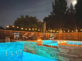 Fox Garden-heated Pool-spa- Boho-downtown & Beach