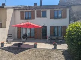 Évasion champêtre : Maison spacieuse avec terrasse, proche sites historiques et thermes - FR-1-611-2