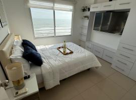 Ecusuites Jacuzzi en Playas Vista Mar, hotell i Playas
