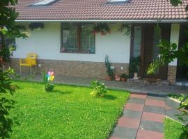 Casa de vacanță la munte Sâmbăta de sus, ξενοδοχείο σε Sîmbăta de Sus