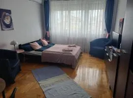 Elisabeth7 Apartment