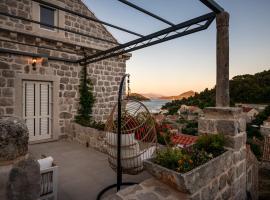 Villa Ljubica, hotel de platja a Suđurađ