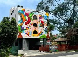Coliwoo Hotel Pasir Panjang - CoLiving