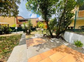 Villetta Home - Castelli Apartments, hotel v destinaci Castel Gandolfo
