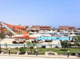 Three Corners Happy Life Beach Resort, hotel em Abu Dabbab