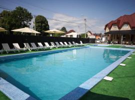 Aqua Hotel, hotell i Solotvyno