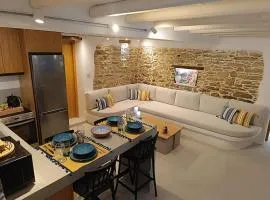 Cocοon Escape in Tinos