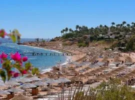 Sharm Prestige Room 52 - Luxury sea view at coral bay