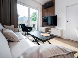 Łódź Wólczańska - Workspace & Balcony - by Rentujemy