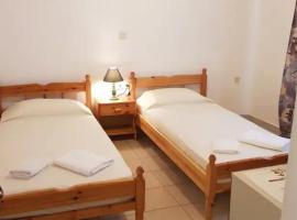 Ozias House, pet-friendly hotel in Oziás