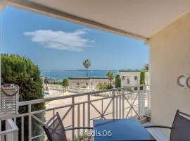 Un Studio de Charme Vue Mer & Piscine d'Exception