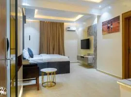 Hadmof Hotel and Suites